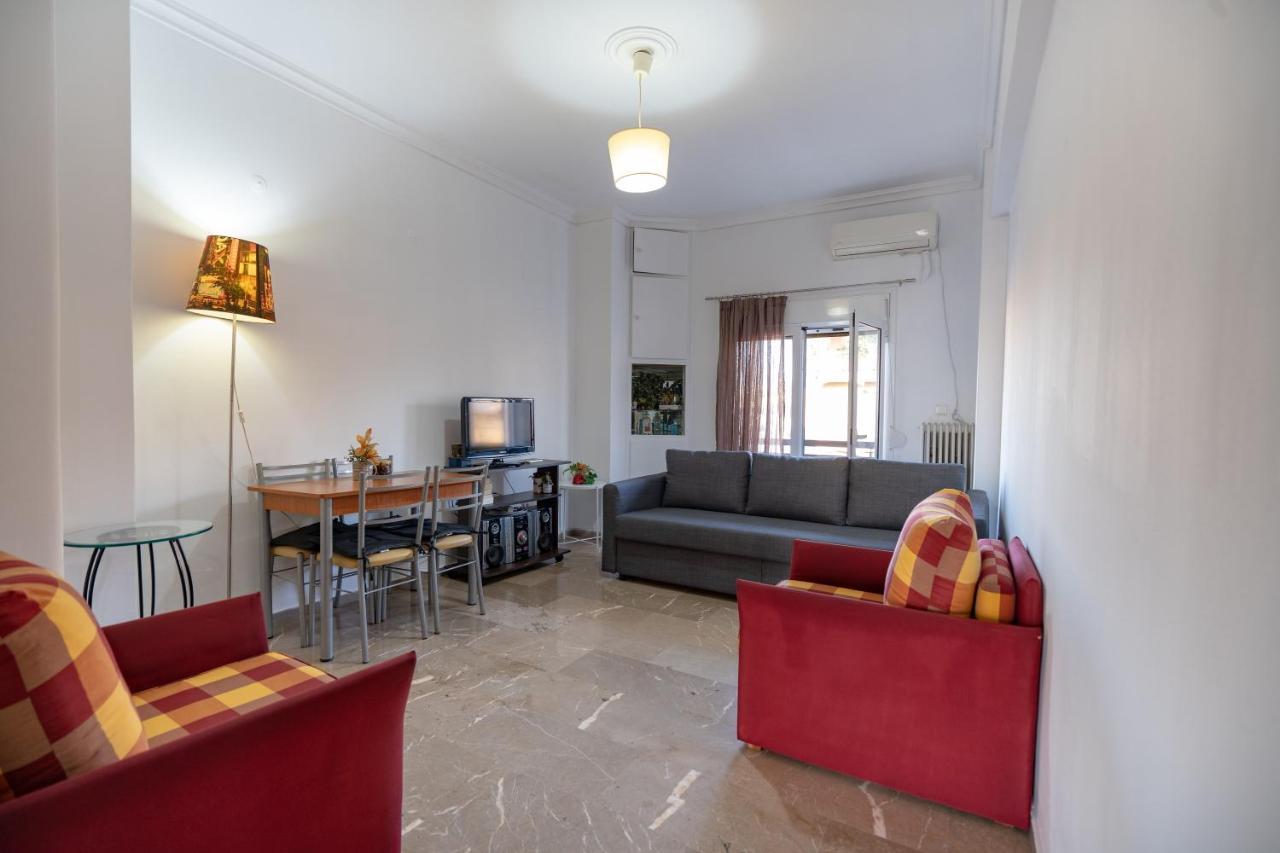 Dimotiko Theatro Metro St. 1 Bedroom 4 Pers. Flat Piraeus Buitenkant foto